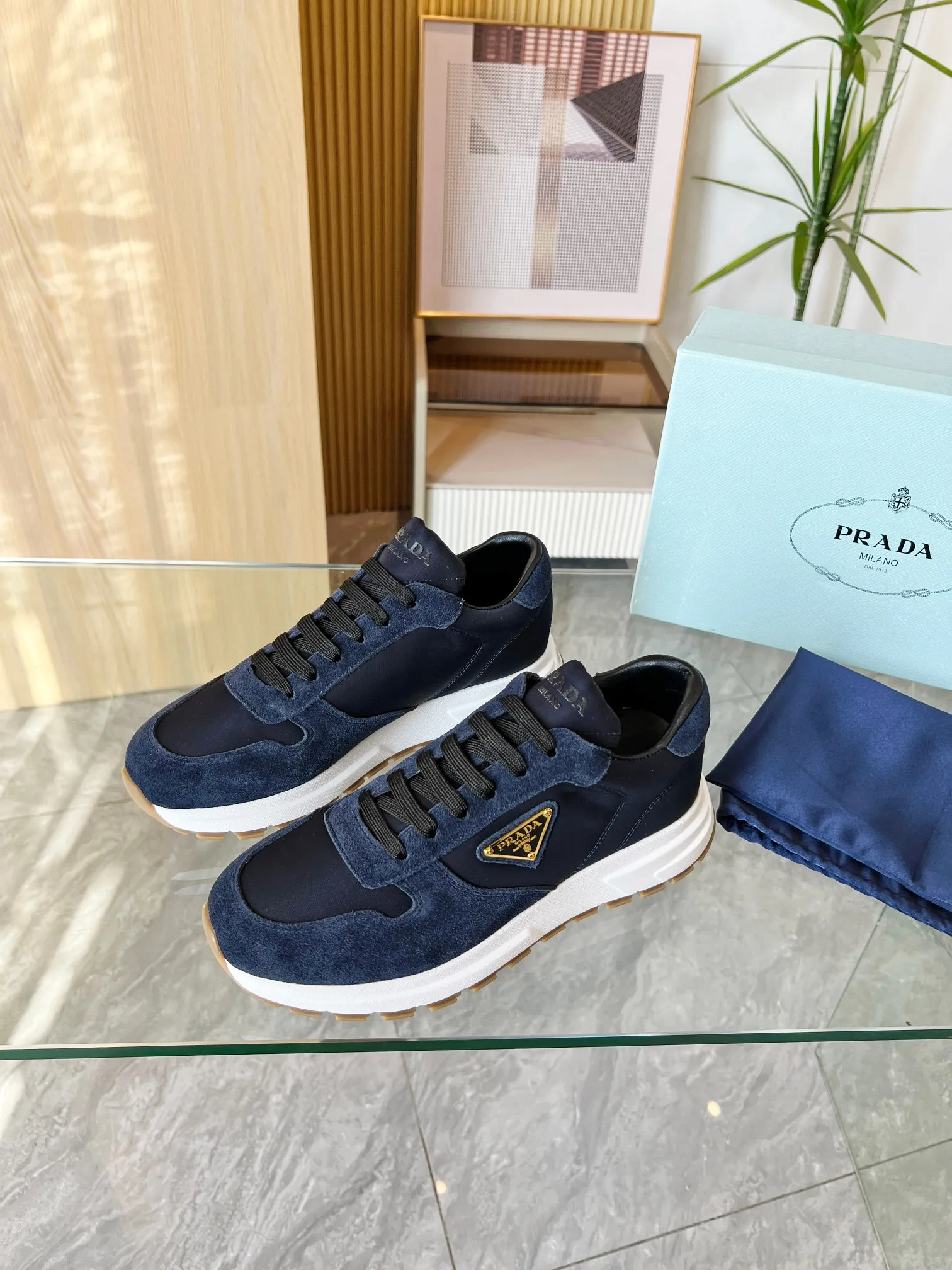 👟👟Ex-factory price 520👟👟 Prada "PRADA.." 2024 explosive model for couples has been shipped. , original version developed 1:1, fabric: waterproof cement nylon cloth, lining: sheepskin, foot weight: sheepskin, 35--46 yards, "34 and 41 yards can be customized without return"